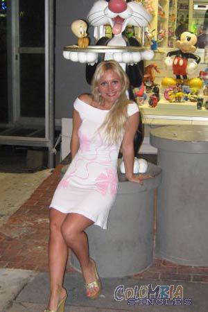 Colombian Women Tours