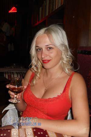 Colombian Women Tours