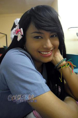 Colombian Women Tours